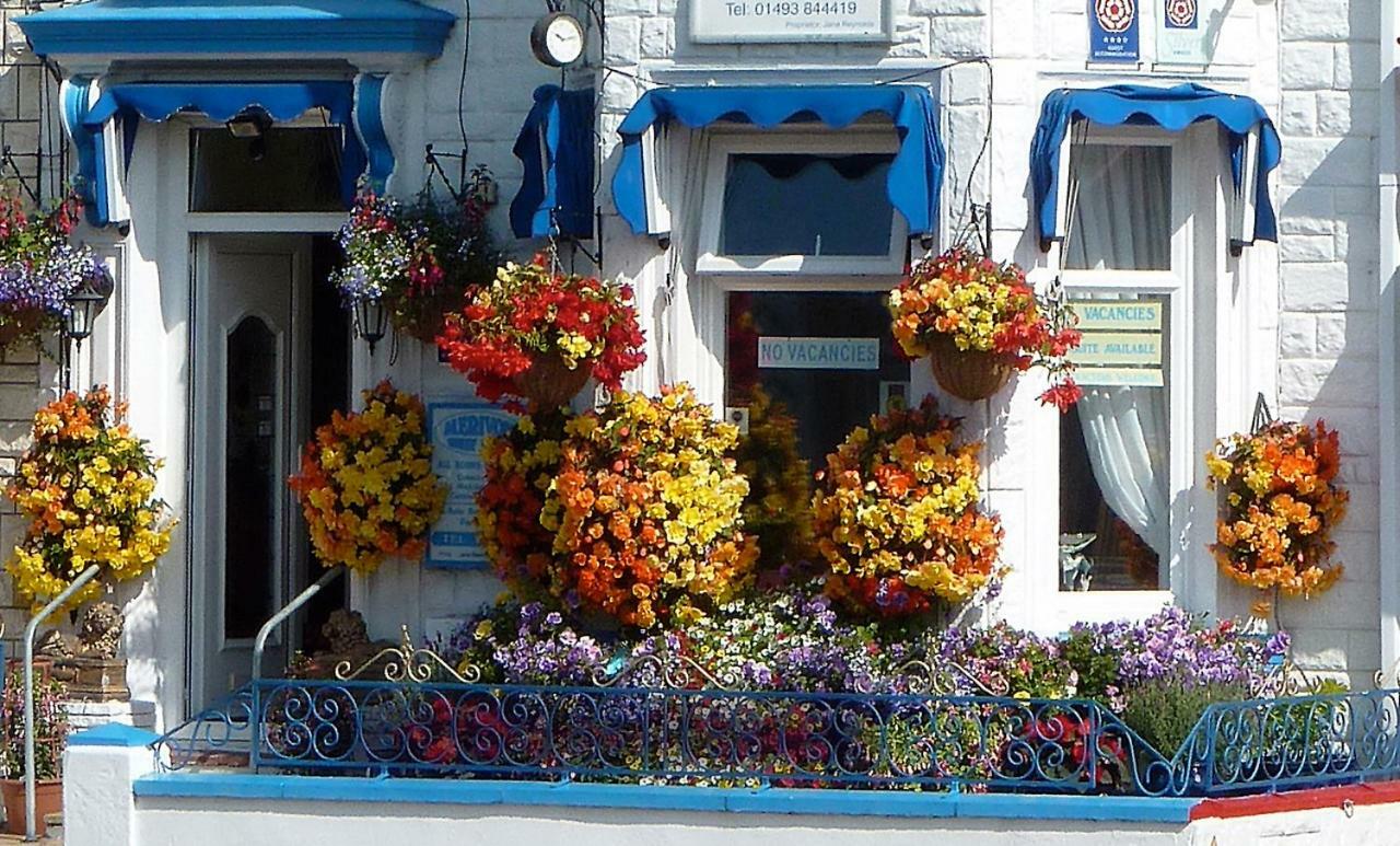 Merivon Guest House Great Yarmouth Exteriör bild